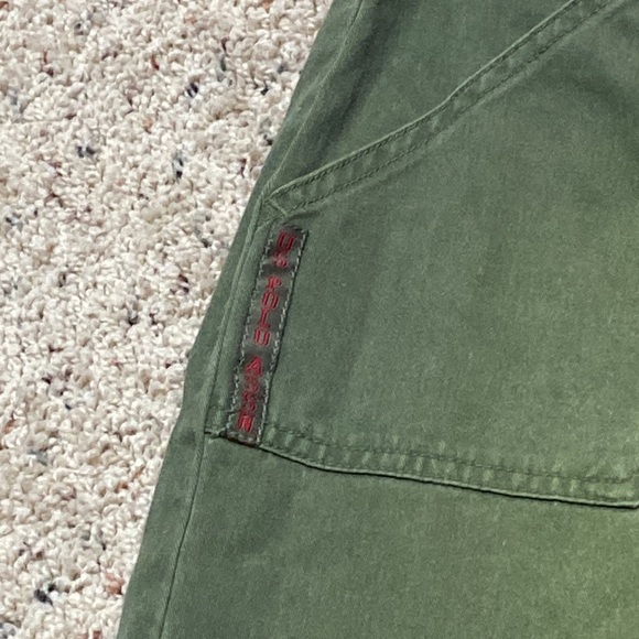 U.S. polo Assn girls size 16 army green skirt with red belt - Picture 2 of 2